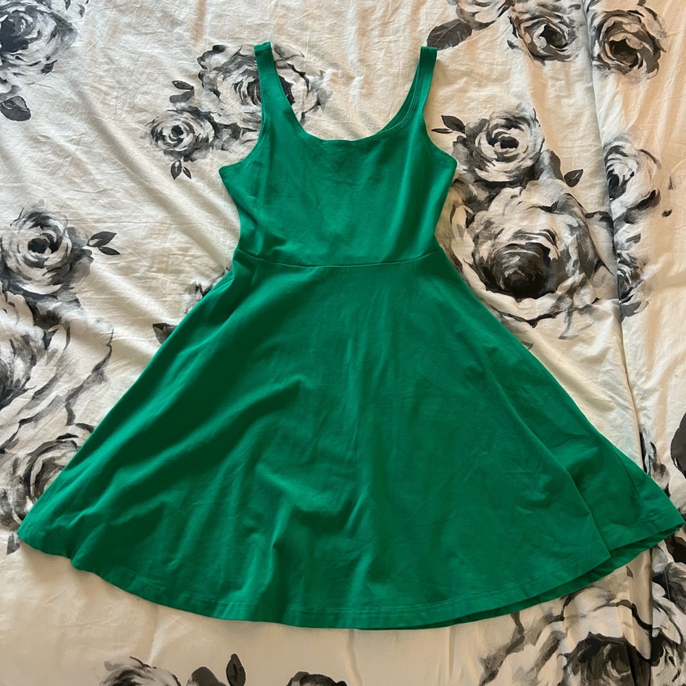 Express Green Scoop Neck Sleeveless Mini Dress